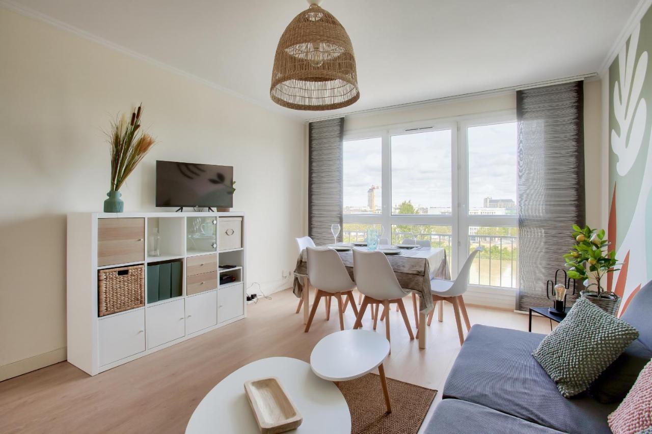 Escapade Sur L'Ile De Nantes Avec Vue Sur La Loire Appartement Buitenkant foto